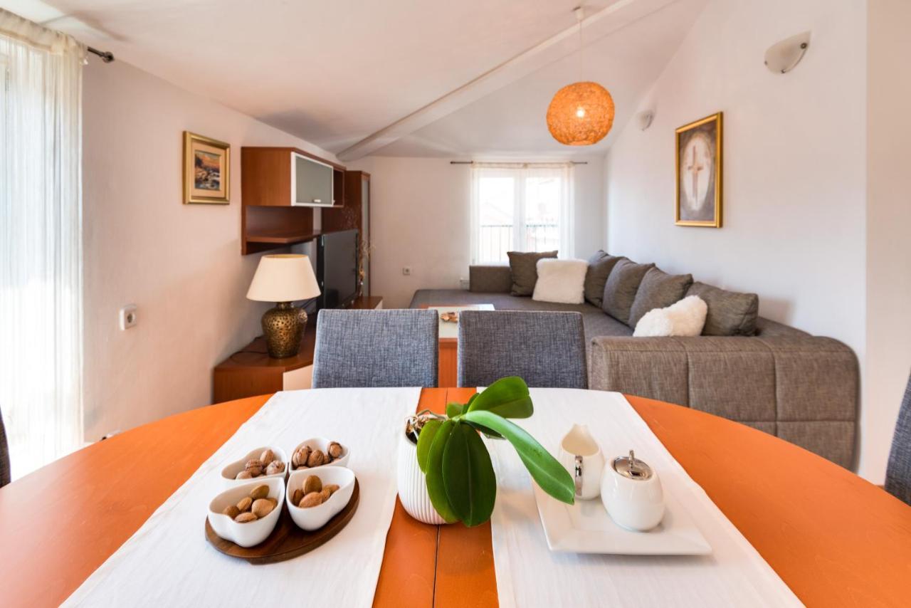 Apartment Saint Michael Sibenik Bagian luar foto