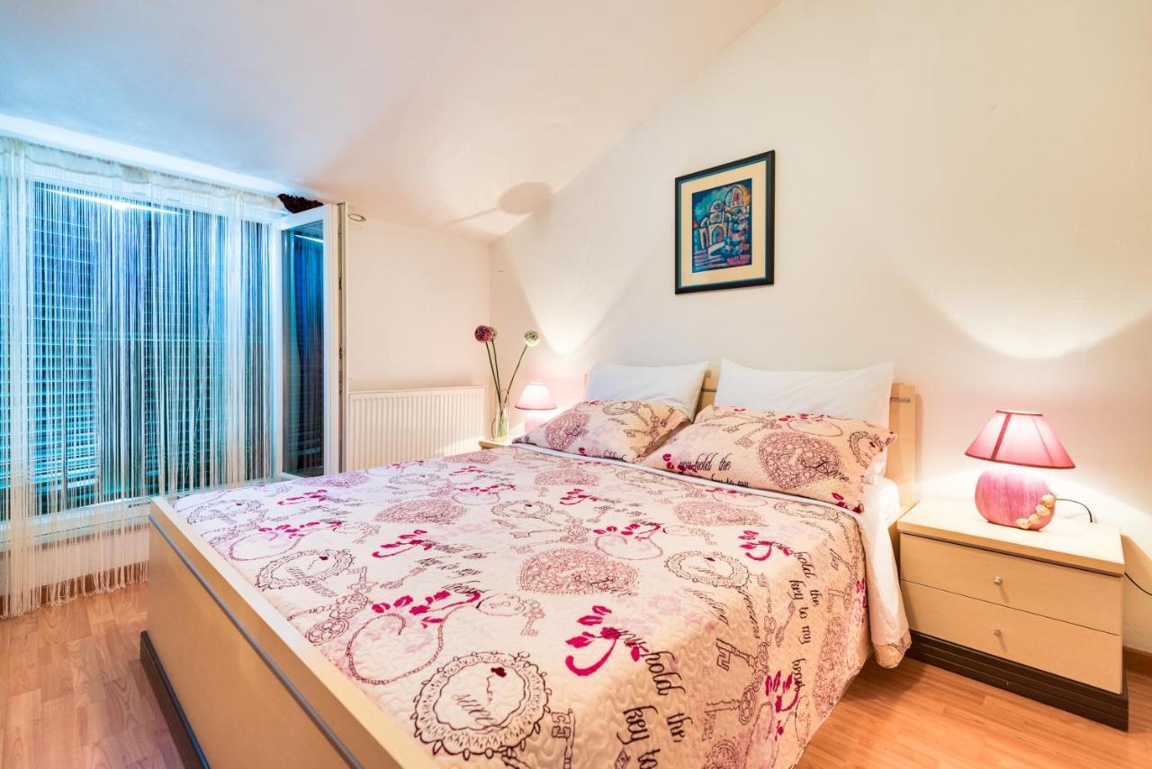 Apartment Saint Michael Sibenik Bagian luar foto