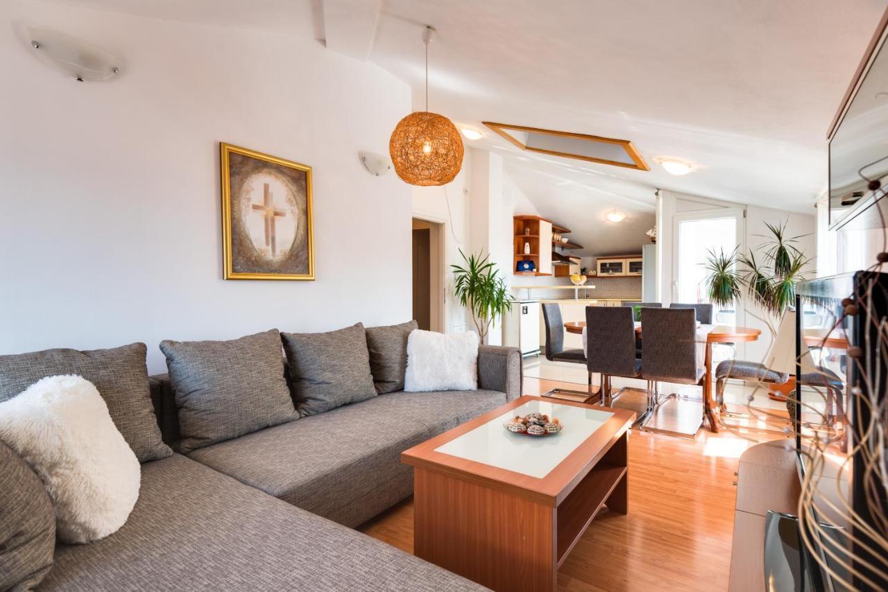 Apartment Saint Michael Sibenik Bagian luar foto