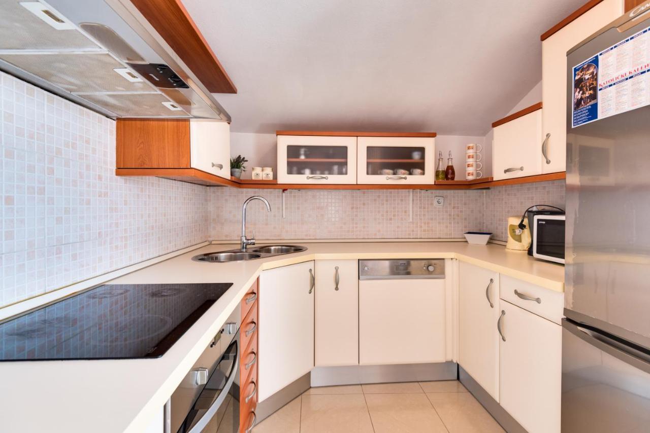 Apartment Saint Michael Sibenik Bagian luar foto