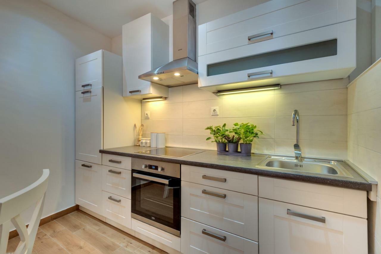 Apartment Saint Michael Sibenik Bagian luar foto